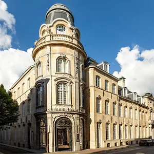Sapphire House Antwerp, Autograph Collection By Marriott ***** אנטוורפן
