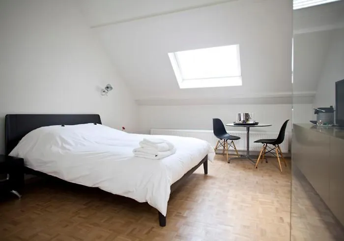 ***** Bed & Breakfast B&B Yellow Submarine Antwerpen Belgien