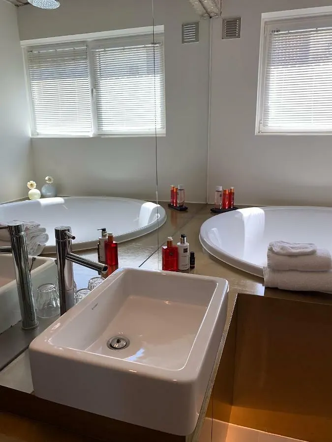 Bed & Breakfast B&B Yellow Submarine Antwerp